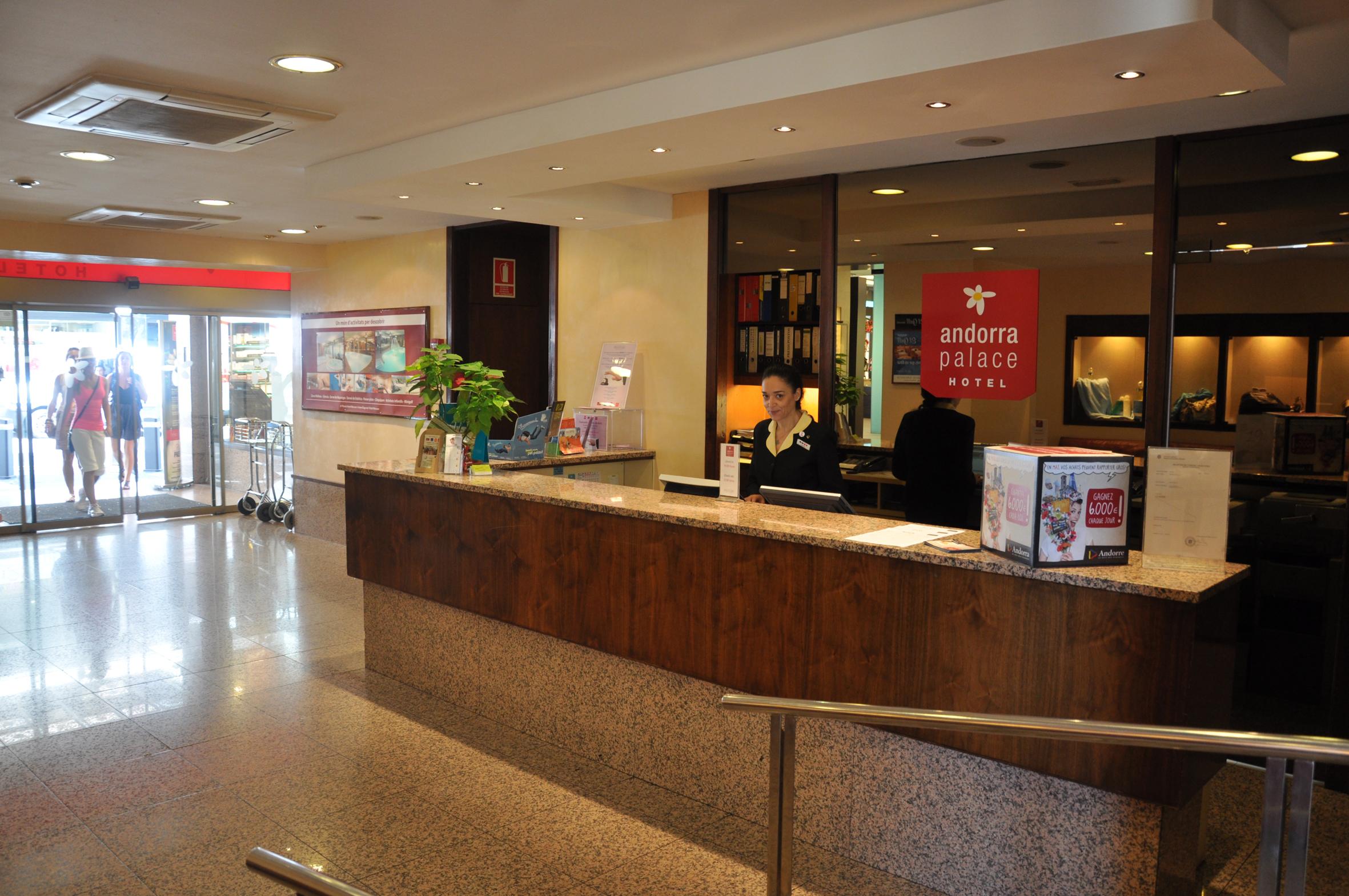 Andorra Palace Luaran gambar